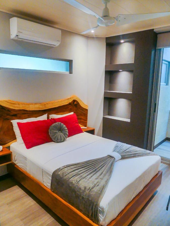 Hotel Faremiti Увіта Екстер'єр фото